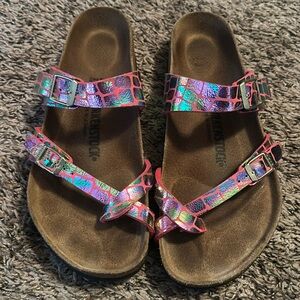 Birkenstock Mayari Sandals Sz 10.5 US Gator Gleam Pink Multi Rainbow Pride 41 EU